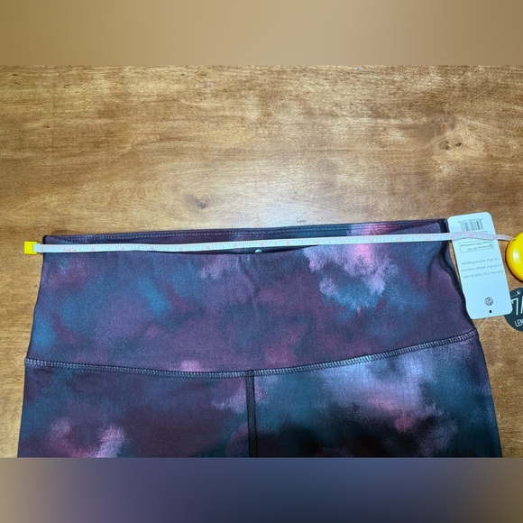 Apana Yoga Lifestyle Women’s Leggings NWT - Picture 4 of 4